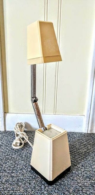 Vintage Mid Century Portable Desk Lamp High Intensity Hi - Lo Light Retro Decor