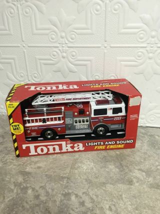 2002 Tonka Lights And Sounds Fire Engine Truck