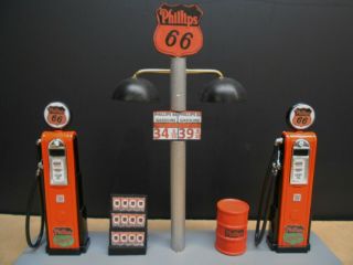 " Phillips 66 " Gas Pump Island Display W/gas Price Sign,  1:18th,  (old Style)