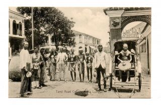 Kuala Lumpur,  Selangor,  Malaysia,  Group Of Tamil Road Coolies Posing C 1904 - 14