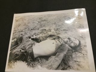 WW2 U.  S.  MARINE CORPS Guinea Campaign Photo Album Identified to soldier 2