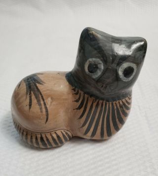 Vintage Mexican Tonala Burnished Pottery Cat Figurine 4 " Long Mexico Folk Art