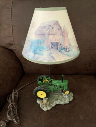 Vintage John Deere 1999 Tractor Table Lamp