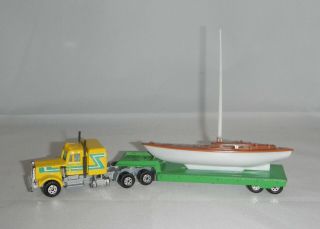 Vintage Yatming Road Champs Semi Rig Tractor Trailer Truck W/ Sailboat Boat
