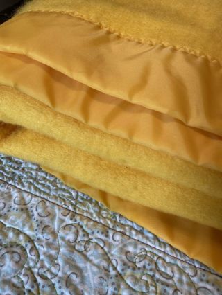 Vintage Chatham Acrylic Blanket Satin Trim Yellow 73”x 86” Flaw