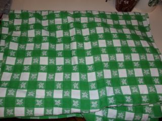 Vintage Heavy Cotton Tablecloth Green White Checked Plaid W/ Leaf Pattern 86x60
