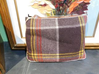 Vtg 100 Wool Faribo Pak A Robe Fringe Blanket Plaid 51 X 56 " In Bag