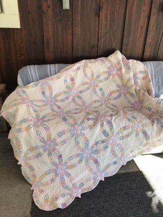 Antique Vintage Double Wedding Ring Quilt Feedsack Pastels 67”x91” 1920 - 30