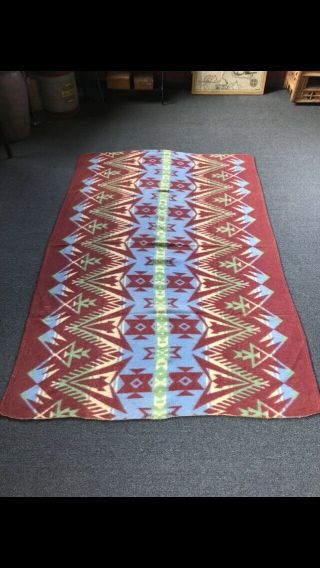 VTG 1950’ Camp / Beacon Blanket.  Native American Design Print.  Vintage Blanket 2
