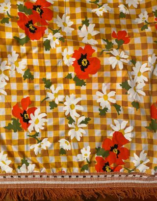 Vtg Full Sz Bedspread Morgan Jones Yellow & White Plaid W Red Poppies & Daisies