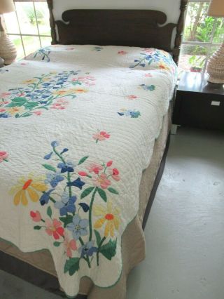 Vintage Hand Sewn All Cotton BOUQUET OF FLOWERS Applique Quilt; 89 