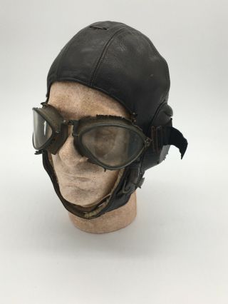 Wwii German Luftwaffe/air Force Leather Flight Helmet With Goggles