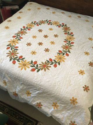 Vintage Hand Quilted DAISY Flowers Appliquéd Cotton QUEEN Sized Quilt 79 