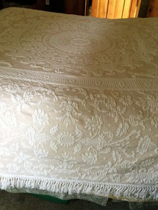 Size QUEEN Vintage Cotton Matelasse Bedspread Bates QUEEN ELIZABETH 93 X 113 In 2
