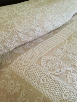 Size QUEEN Vintage Cotton Matelasse Bedspread Bates QUEEN ELIZABETH 93 X 113 In 3