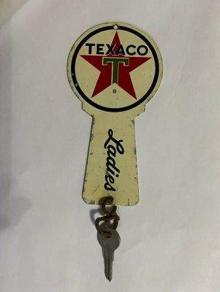 Vintage TEXACO Sign Metal Gas Oil Ladies Restroom Key Fob 3