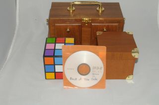 Die Box Set (model /back Of Tora) By Tora Magic