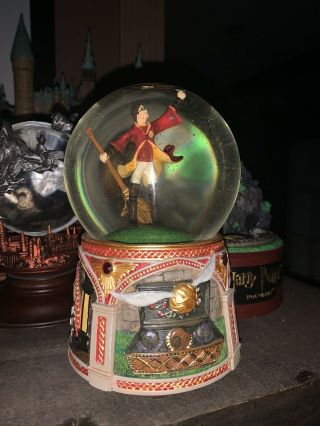 Quidditch Snitch Harry Potter San Francisco Music Box Company Water Snow Globe