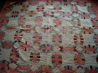 Vntg 1930s Hand Stitched Double Wedding Ring Feedsack Quilt 61”x78” Has Issues