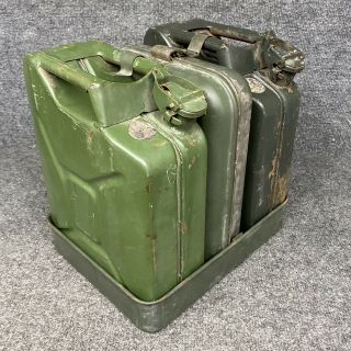 Wwii German Kraftstoff 5 Liter Jerry Can Jerrican Kit 2x Cans Pan & Container