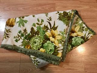 Vtg Gold,  Yellow,  Green,  White - Roses Floral Tablecloth Cotton Fringe 50” Square