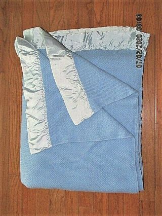 Vtg 78x86 Fieldcrest Blue Thermal Waffle Weave Acrylic Blanket W Satin Binding