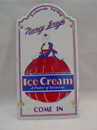Vintage Serving Nancy Grey 