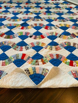 Vintage Quilt Fan Pattern Blue 1960’s Hand Quilted 3