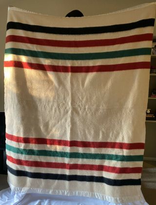 Vintage North Star Wool Blanket 70x87 Woven Weave Satin Trim