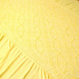 Vintage Yellow Chenille Bedspread Wedding Circle Full Size 88x104