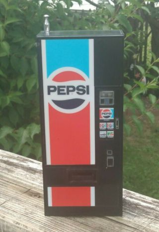 Vintage 1980’s Pepsi Vending Machine Am/fm Radio Soda Pop Mt.  Dew Vgc