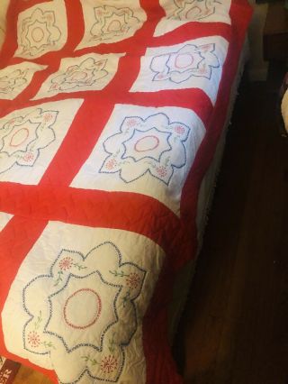 Vintage Handmade Quilt Bedspread Red White Blue Appliqué Flowers Twin Full. 3