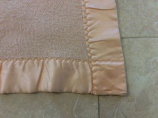 VTG Fieldcrest Touch Of Class Peach Waffle Thermal Blanket Satin Pound 82x100 2