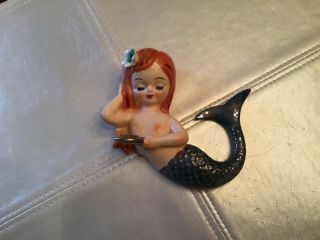 Vintage Lefton Mermaid Wall Plaque Figurine 4”