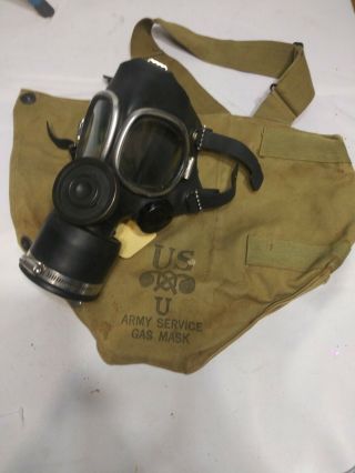Wwii Era U.  S.  Army Service Gas Mask W/ Carry Bag Ww2