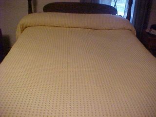 Morgan Jones Yellow Mini Hobnail Twin Size Bedspread Vintage