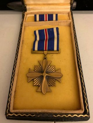 Us Wwii Distinguished Flying Cross Medal & Bar With Presentation Box