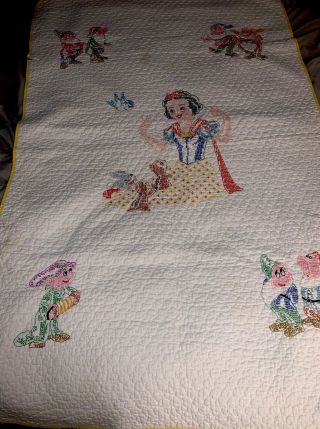 Vtg 50s Crib Blanket Quilt Hand Embroidered Snow White/ Disney
