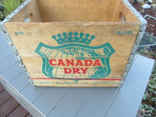 Vintage 1961 Canada Dry Ginger Ale Advertising Wooden Crate Box