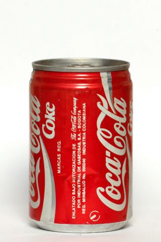 1990 Coca Cola can from Colombia,  Italia ' 90 3