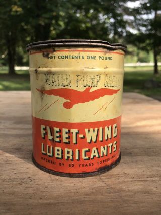 Vintage Fleet Wing Fleetwing 1 Lb Grease Oil Can 1940’s Advertising Tin