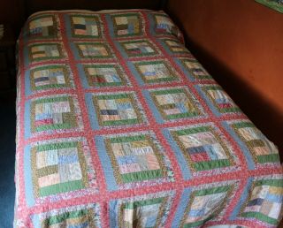 Vintage Handmade Hand Sewn Patchwork Pattern Quilt Blanket Double / Full 72 X 88