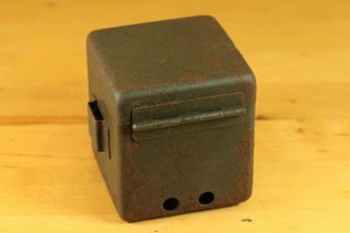 WWII German Wehrmacht WW2 Mg OPTICAL SIGHT EMPTY BATTERY BOX 3