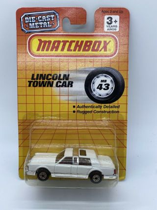 1990 Matchbox Superfast Mb 43 White Lincoln Town Car On Card E1
