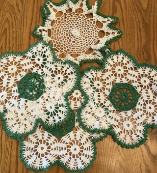 Handmade Vintage Crochet Doilies - Green White - Set/4 - 10 - 11 " Diameter (1 Ruffled)