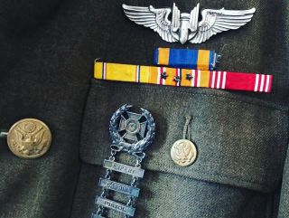 U.  S.  WW2 Uniform Grouping Jacket CBI Gunner Wings ID’d 2