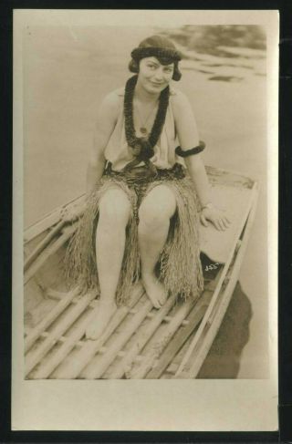Ca Los Angeles Rppc C22 Mack Sennett Bathing Beauty In Boat Grass Skirt Risque