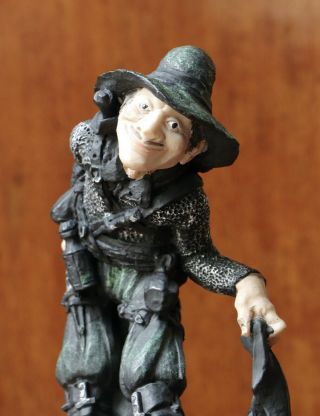Clarecraft Terry Pratchett Discworld Figure Of Teppic The Assassin Dw32