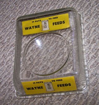 Vintage Wayne Feeds It Pays To Feed Glass Change Receiver Tray Advertising