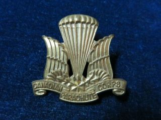 Scarce Orig Ww2 Cap Badge " Canadian Airborne - Paratrooper "